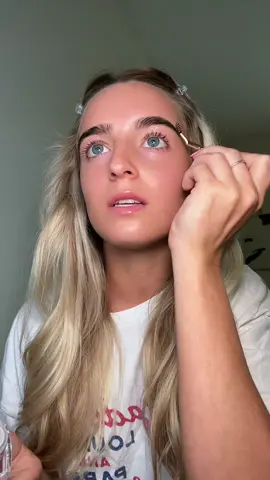Honestly obsessed, ill never not love fluffy brows 😍😍😍@grandecosmetics #grandegifted 