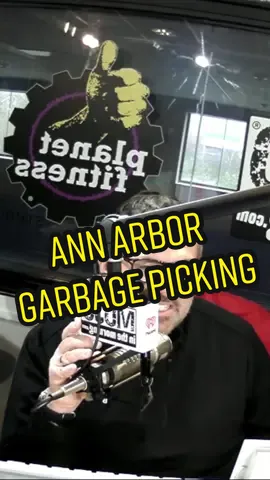 prime garbage picking time in Ann Arbor this weekend!!! #annarbor #garbagepicking #graduation #graduate 