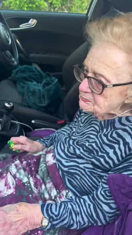 “Making it a more comfortable journey” 💀 #norma #nan #nantok #jessandnorma #grandmasoftiktok #tiktokgrandma #uk #fyp 