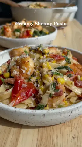 Creamy Shrimp Pasta with Corn and Sun-Dried Tomatoes - link in bio for recipe! #shrimppasta #pastarecipe #pastalover #DinnerIdeas #dinnerrecipe 