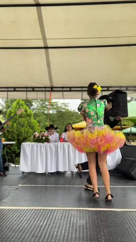 #cacayal #joropo #llano #elllanoesmuylindo #villavicencio #baile #parqueaquatico #parquecacayal #parquecacayal #cacayalmeta #joropollanero 