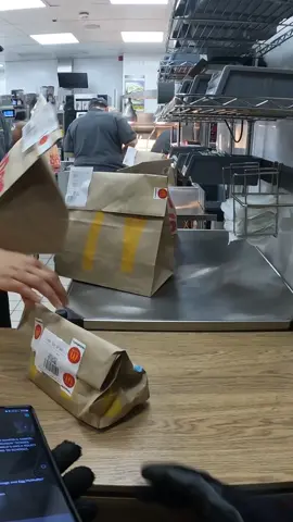 forever slow pickups from mcdonalds #work #delivery #pov #mcdonalds 