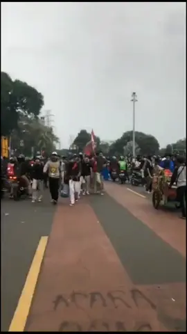 Mengingat Stm Ikut Demo, Demi membantu masyarakat Indonesia 🇲🇨#stmdemo #masyarakatindonesia #stm 