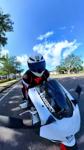 Brand new M4 exhaust upgrade - just some raw sound for you this Monday morning.  It sounds  👨🏻‍🍳😘 #motorcycle #motorcyclesoftiktok #biketok #fyp 