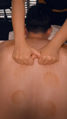 CBD Oil Massage! #massagetok #massage #oilmassage #asmr