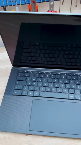$4000 DELL PRECISION 5570 Laptop (BEAST) w/ i7 13th & NVIDIA Quadro A2000 - Unboxing & Overview #viral #fyp #fayron #dell #dellprecision #laptopdellprecision5570 #unboxing