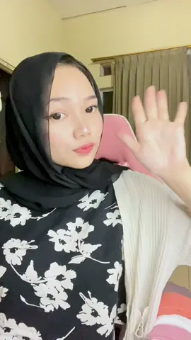 Ini product 5⭐️ dari aku siih bagus banget!! #reginabeautycare #bodytoner #fypシ 