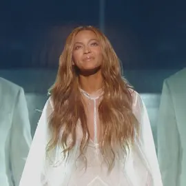 Beyonce 🙏#beyonce #beyonceselftitled #beyonceconcert #beyonceinterview #beyoncegrammys #beyonceedit  #marinasena