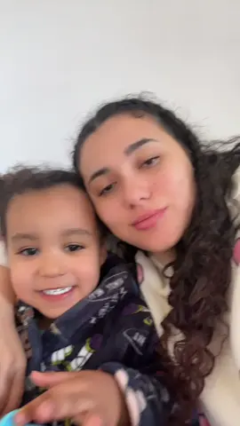 Day in the life of a young single mummy.., work edition 🩶🫶👩‍👦‍👦 #angelfletcher20 #angelfletcherbackup #dayinmylife #toddlertok #toddler #FamilyVlog #mumofboys #toddlersoftiktok #ukmum #familyof3 #mumoftwo #boymum #ToddlersOfTiktok #chipshop #kaylanfletcher #twotoddlerboys #singleparent #tiktokuk #romellefletcher #workingmama #singlemum 