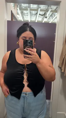Can’t wait to share with ya’ll everything I got 🥰 #plussizeedition #plussizetiktok #plussizestyle #plussizefashion #plussizethrifting #plussizetryon 