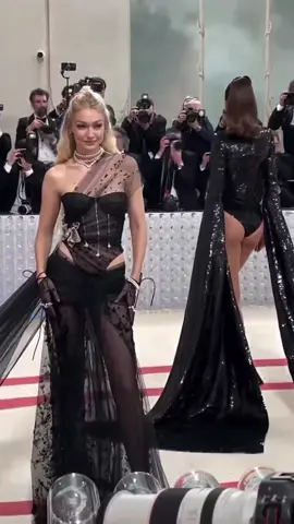 Gigi Hadid and Kendall Jenner today at The Met Gala 2023. #kendalljenner #gigihadid #metgala2023 #models