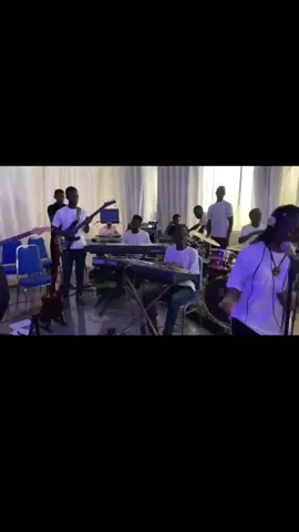 #goviral #trending #foryou #foryoupage #fyp #fypシ #christian #uganda🇺🇬#tiktokuganda🇺🇬🇺🇬🇺🇬 #ugandan_music @Mukisa_official2 @Shamix 256🍏 