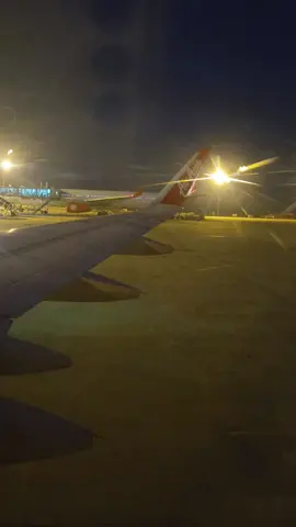 PTU bunyi pesawat yg lagi viral @AirAsia  @kualanamu.airport @airasiasuperapp.id #pesawat #pesawatjatoh  @airasiaofficial #a320 #airasia #boeing #medan #kualanamuairport #garudaindonesia #garuda #jakarta #airline #avgeek #a320 #bandara #superairjet #pesawat #citilink #citilinkindonesia #bandung #corla #bundacorla #raffinagita1717 #dennycagur #nagitaslavina #buburayam #buburdiaduk suara pesawat jatuh