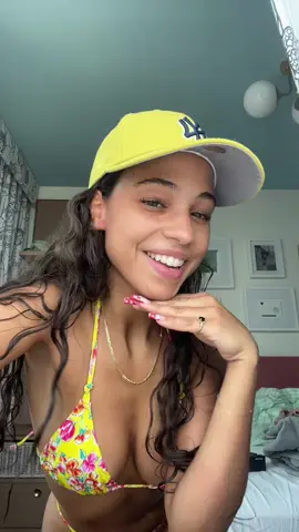 i know the transition sucks u can roast me in the comments but…NEW WHIP 🥹🥹🥹🥹 #fypage #transition #areacodes #foryoupage #curlyhair #mercedes #mercedesbenz 