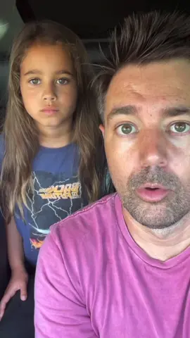 😳Wait for it… My achy breaky mullet. #billyraycyrus #countrymusic #benandzara 