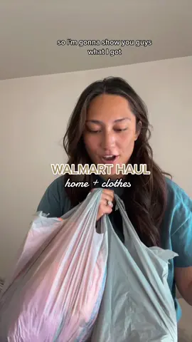 Did not brush my hair this morning clearly 🤣wasnt expecting to find so many cute things at walmart today!! #walmartfinds #walmarthaul #walmarthome #walmartfashion #walmart #walmarthomefinds 