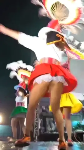 lindas chiquillas surisicuri  #surisicuri #viral #fyp #babes #balet #piernas #modelo #sexy #sex #baile #folclore #cultura #hermosa #balilarina #imilla #kalincha #coqueta #atrevida #hot #tradicion #autoctono 