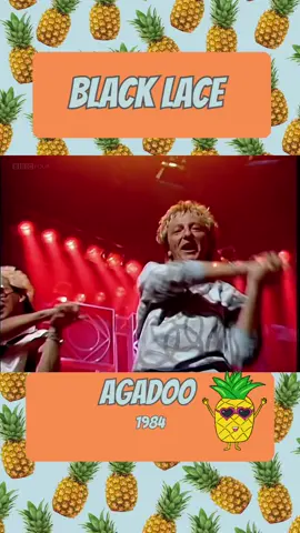 Who remembers the dance? 🤣 “Agadoo