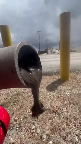That could still put a fire out right?? Credit _trrey IG #sprinklerfitter #fireprotection #firefighter #firehydrant #fypシ 