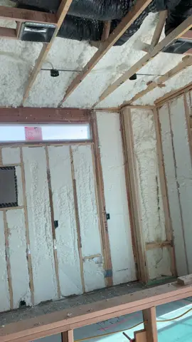 Sorry for lacking of the posts, been working a lot but heres a most recent home the boys did with a surprise!:)#customhome #sprayfoamvideos #fyp #insulation #satisfying #construction #constructionlife #sprayfoam 