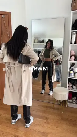 Trench coat season is upon us🥰 #fyp #foryourpage #trenchcoatoutfit #virtualstylist #outfitinspo #fashioninspo #grwm #fitcheck #outfitideas #abercrombie 