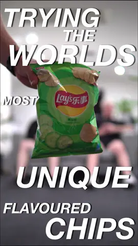 Worlds most unique flavoured chips, lets give them a go! #foodchallenge #food 
