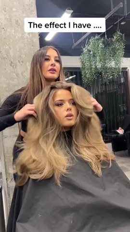 OMG !  - #sarahemilia #clientreaction #hairtoks #hairtok #hairpages #haircontentcreator #haircontent #hairtransformation #hairtransformations 