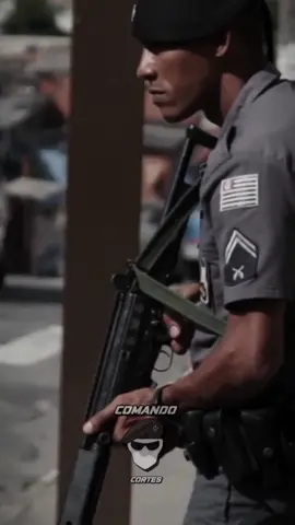 Com a ROTA é poucas ideias 😬☠️ . . . 🎥: Diretor Elias Junior #rota #ocorrenciapolicial #policia #policiamilitar #policiacivil #enquadropolicial 