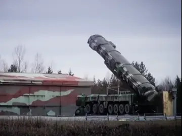 Тополь-М 🇷🇺 #macchallengeaccepted #lernenmittiktok #icbm #asethetic #xyzbca #capcut #viral #foryou #foryoupage #russiavsukraine #russianmilitary #russia #military #fyp #xuhuong 