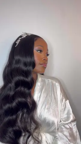 As someone who loves creating beautiful hairstyles, I'm excited to wear the UNice HD lace wig!  Whether you're a bride-to-be or attending a big event, this wig is a must-have for anyone who wants to look their absolute best. Check the link in my bio for wig details!  UNICE Wedding Giveaway : UNICE is giving away a $1200 cash card!!! RULES: 1. Follow my account 2. Follow @unicehairofficial  Hope you are the lucky girl who wins the wig!  #celebratewithUNice  #uniceweddingwigs #weddingseason #bridalwigs #wiginstalltutorial #gluelesswig #prestyledbridalwig  #wigrecommendations #wiginfluencer #wigtutorialbasics #wiginstalltutorial  