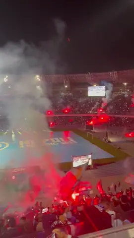 The Diego Armando Maradona Stadium after Victor Osimhen’s equaliser put them on track for the Serie A crown 🤩 📱TW PipeOlcina17 #napoli #naples #seriea #scudetto #title #italy #football #Soccer #btsport 