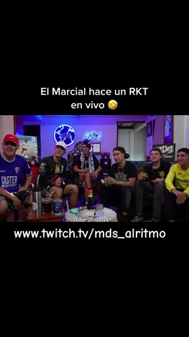 Como lo ven al Marcial haciendo un rkt? Jajajaja no seas malo 🤣 #parati #foryou #fyp #mds #mds_alritmo #marcial #freestyle #rkt #humor #amigos #viral 