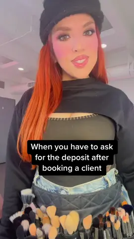 Makeup artist problems . Im i the only one that feels awkward ?! 😂 #deposit #makeupartist #makeupstudio #makeuptutorial #salonlife #beauty 