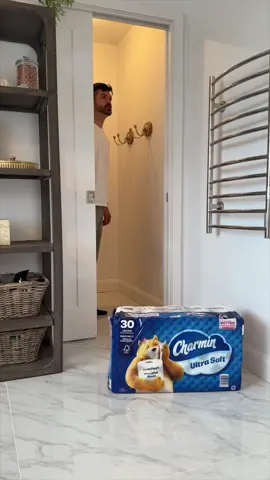 #AD Quand vous pensez papier toilette, pensez à @charmin. À cause de la qualité et du prix, ces produits sont les meilleurs surtout pour une grande famille comme nous! #charmin #charminpartner 