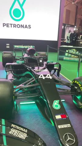 Di pameran ini, anda juga boleh merasai memandu model kereta daripada jenama yang berbeza, untuk mencari kereta yang ideal anda Jangan lepaskan peluang menarik ini guys 👏🏻 #SYOK #SYOKCOVER #Malaysiaautoshow2023