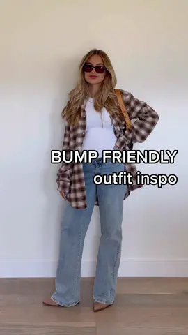 These jeans from @angel.maternity are on repeat 👖 #grwm #outfitideas #bumpstyle #maternitystyle #22weekspregnant #pregnancystyle 