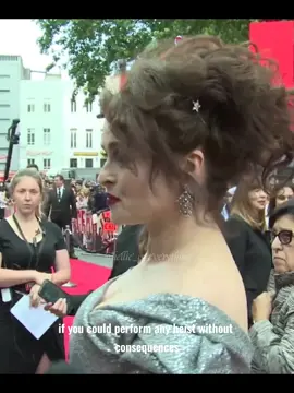She stole mine. #hellie #hbc #helenaist #helenabonhamcarter #helenabonhamcartersupremacy #middleagedactresses 