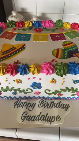 🌷🌹🌻 delicioso y hermoso pastel Tema Mexicano 🪇 #gracias #california #happybirthday #meencataloqueago 