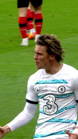Steering it home! 👏 #gallagher #cfc #chelsea 