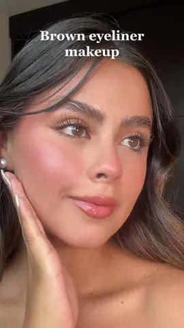 🥰🥰🥰 #lightfemininity #makeuptutorial #sofiarichie #cleanmakeuplook 