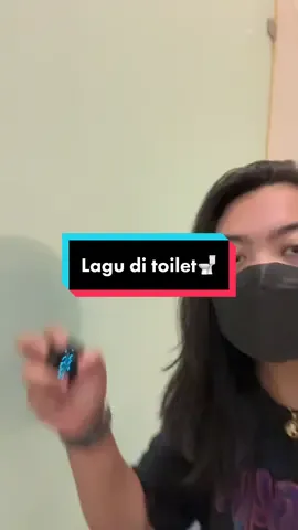 mengGALAU di toilet..😭