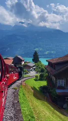  رحلة جميلة بالقطار البخاري في سويسرا 🇨🇭 Unforgettable moment.. Beautiful Train Ride in  SWITZERLAND🇨🇭 📍Brienz -Rothorn-Bahn🇨🇭(BE) . 🎥  @landscapes_sisiswiss . #انترلاكن ، #سويسرا #الصيف  #الخريف  #سفر #رحلات #سياحة #طبيعة  ‏#travel #travelphotography #tiktok #travelphotography #blausee #bern #wasserfall #waterfall #switzerland #schweiz #nature #rheinfall #naturephotography #wasser #landscape #natur #water #travel #mountains #swiss #photography #suisse . #switzerland #swissalps #swissmountains #landscapes_sisiswiss #sisiswiss #exploreswitzerland #brienzersee #amazingswitzerland #switzerland_vacations #switzerland_destinations #switzerlandwonderland #swissviews #switzerlandtrip #switzerlandtravel #beautifuldestinations #mountains #naturelovers #nature 