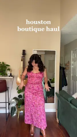 houston boutique clothing & accessory haullll!! 👢👗🫶 i could’ve stayed a few extra days in houston just to keep exploring the cute boutiques LOL  #pinterestoutfit #pinterestinspiration #pinterestinspo #pinterestaesthetic #pinterestgirl #pintereststyle  #size6fashion #cozystyle #outfitideas #outfitinspo #outfitoftheday #casualoutfits #thriftedoutfits #casualstyle #grwm #getreadywithme #casualoutfitinspo #springvibes #springoutfit #springfashion #springoutfitideas #springoutfits #dresstok #boutiqueclothing #dresshaul 