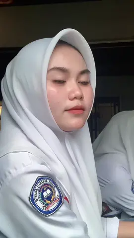 parakang makkunrai🤣🤣 #fypage #bugistiktok #masukberanda #fyp #cewekbugis #fypシ #parakangmakkunrai #bugistiktokers #cuaksssss 