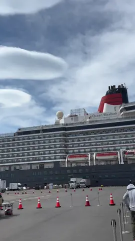 Inside Queen Elizabeth Cunard🛳️✨#cruiseship #fypシ #travel #yokohama 