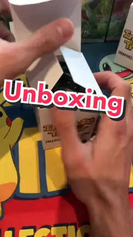 Link in bio 🥶 #mysterybox #pokemon #imapoketrader #pokemontiktok #pokemoncards #viralvideo #unboxing 