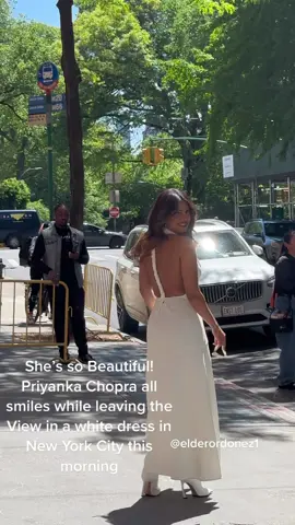 She’s so Beautiful! Priyanka Chopra all smiles while leaving the View in a white dress in New York City this morning (🎥) @elderordonez1  #priyankachopra#nickjonas#priyanka #bollywood#india#keanureeves  #jenniferlopez#benaffleck #elderordonez1#men#pretty #beautiful#elderordonez1 #justinbieber#haileybieber #kimkardashian#kyliejenner #ladygaga#tiktok#reels #reelsinstagram#follow#foryou#foryoupage#photography #photo #newyork #selenagomez #taylorswift #instagram #fun #girl #like4like