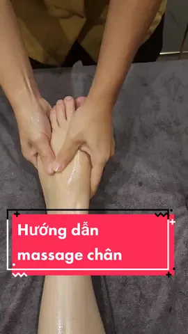 Massage chân giúp giảm căng cơ, đau mỏi. Bạn này hay mang giày cao gót làm các động tác này nhé #massagechan #massagebody #spaquan5 