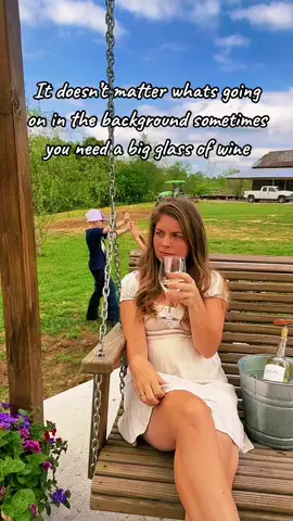 @Hannah Ellis  #wine makes everything better 😄