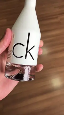Interessados, me chama 11 94332-5267 #TikTokEsportes #perfumes #perfumesimportados #TikTokPromote #viral #fypシ #empre #calvinklein 